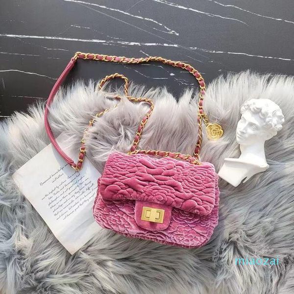 evening bags 2021 fashion personalized embossed square bag all-match chain shoulder messenger women flowers office
evening bags 2021 fashion personalized embossed square bag all-match chain shoulder messenger women flowers office