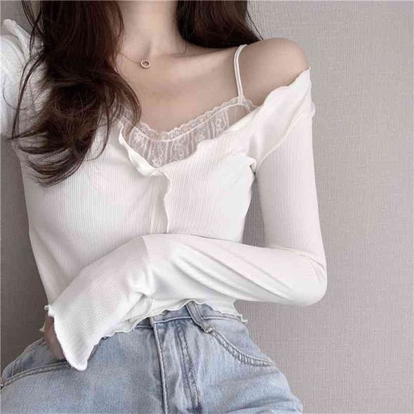 white lace fake two piece suspender long sleeve t-shirt women's autumn machine off shoulder bottoming shirt short 210529
white lace fake two piece suspender long sleeve t-shirt women's autumn machine off shoulder bottoming shirt short 210529