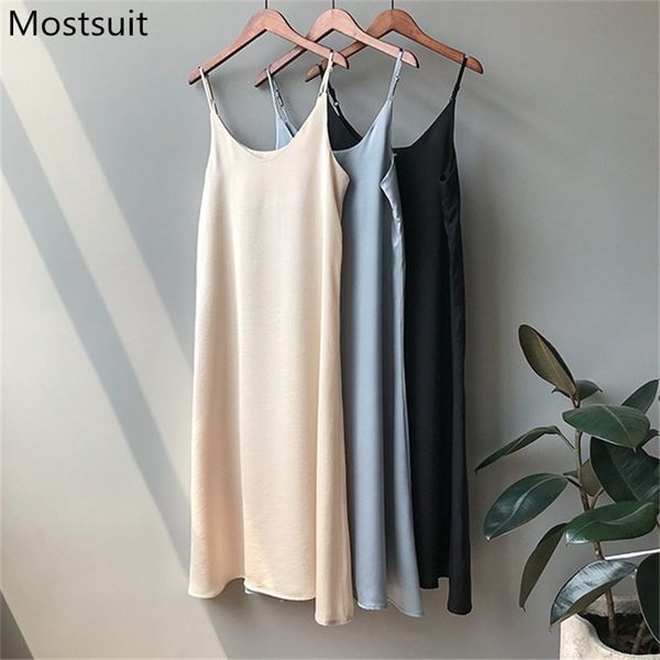 satin spaghetti strap long dress women summer sleeveless loose waist a-line dresses vintage elegant ladies vestidos 210513, Black;gray
satin spaghetti strap long dress women summer sleeveless loose waist a-line dresses vintage elegant ladies vestidos 210513, Black;gray