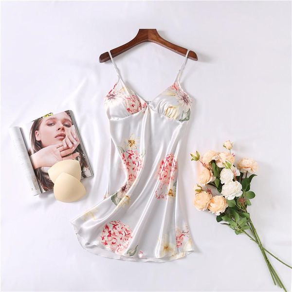 women's sleepwear satin mini nightdress female nightgown print nightwear home dressing gown intimate lingerie arrival, Black;red
women's sleepwear satin mini nightdress female nightgown print nightwear home dressing gown intimate lingerie arrival, Black;red