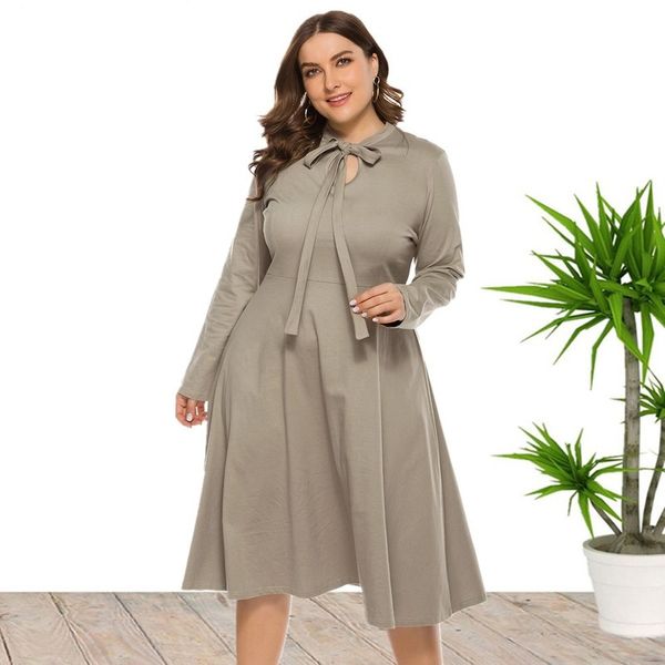new autumn dress women's long-sleeved round neck tie knitting big swing plus size, Black;gray
new autumn dress women's long-sleeved round neck tie knitting big swing plus size, Black;gray