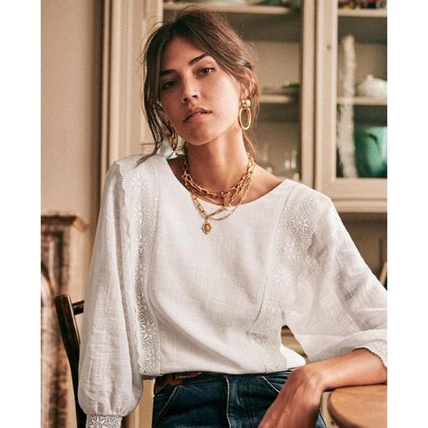 women's blouses & shirts lace patchwork backless shirt woman elegant white ruffles buttons 2021 dignified camisas mujer chemisier femme
women's blouses & shirts lace patchwork backless shirt woman elegant white ruffles buttons 2021 dignified camisas mujer chemisier femme