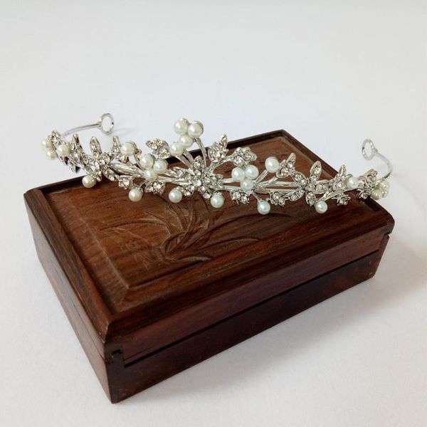 hair clips & barrettes bride pearl crown headband diamond accessories alloy rhinestone princess birthday headdress wedding tiara, Golden;silver
hair clips & barrettes bride pearl crown headband diamond accessories alloy rhinestone princess birthday headdress wedding tiara, Golden;silver