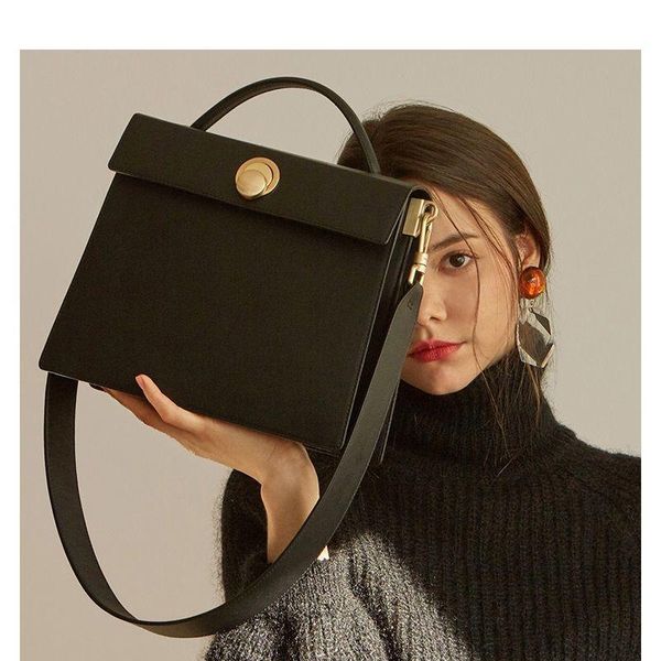evening bags luxury women's bag black organ square 2021 autumn and winter fashion advanced texture handbag shoulder crossbody
evening bags luxury women's bag black organ square 2021 autumn and winter fashion advanced texture handbag shoulder crossbody