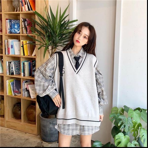 women knitted sweaters sweater vest korean preppy style vintage letter embroidery casual loose v neck sleeveless pullover t358, White;black
women knitted sweaters sweater vest korean preppy style vintage letter embroidery casual loose v neck sleeveless pullover t358, White;black