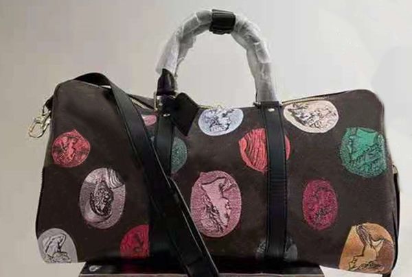 1361 men duffle bag women travel bags hand luggage man pu leather graffiti flower handbags large cross body package totes 45 cm
1361 men duffle bag women travel bags hand luggage man pu leather graffiti flower handbags large cross body package totes 45 cm