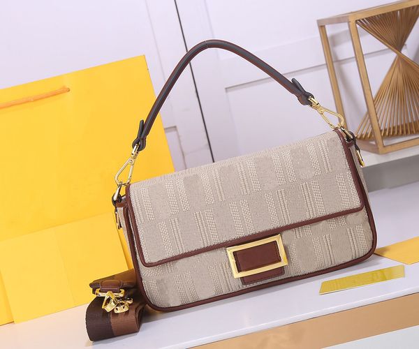 women baguette crossbody bag quality embroidery embossing shoulder bags fashion letter prints canvas leather messenger handbag purse
women baguette crossbody bag quality embroidery embossing shoulder bags fashion letter prints canvas leather messenger handbag purse