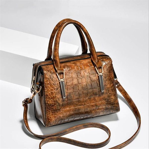 evening bags high-quality woman bag european american style crocodile pattern shoulder luxury handbag messenger
evening bags high-quality woman bag european american style crocodile pattern shoulder luxury handbag messenger