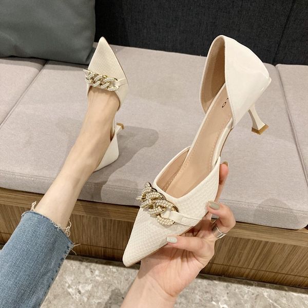 luxury dress shoes pearl high heel's 2021 net red french pointed thin heel hollow single sho children's summer black
luxury dress shoes pearl high heel's 2021 net red french pointed thin heel hollow single sho children's summer black