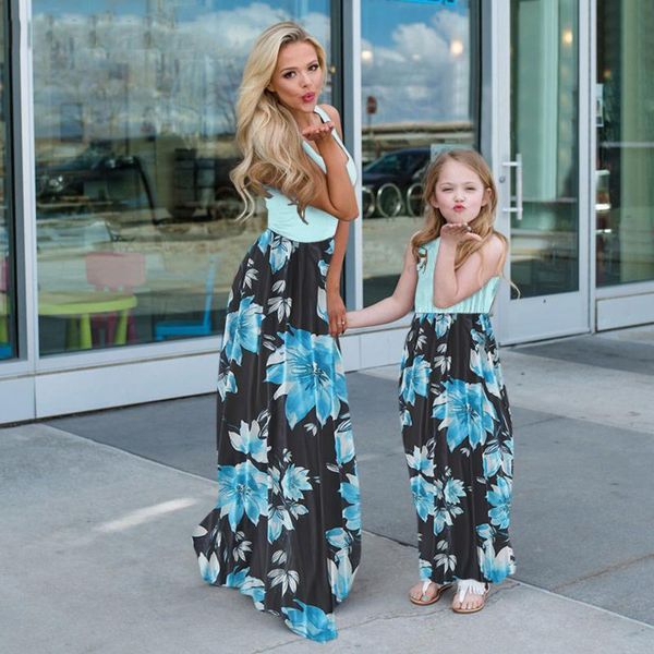 family mom and me maxi dress women summer patchwork floral long dresses for mommy baby girls clothes mother daughter matching outfits, Blue
family mom and me maxi dress women summer patchwork floral long dresses for mommy baby girls clothes mother daughter matching outfits, Blue