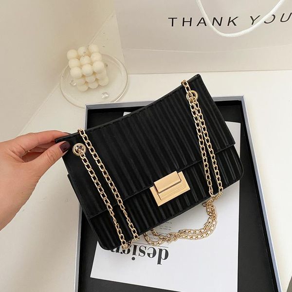 foreign style women's small bag 2021 fashion summer versatile chain single shoulder square net red texture messenger duffel bags
foreign style women's small bag 2021 fashion summer versatile chain single shoulder square net red texture messenger duffel bags