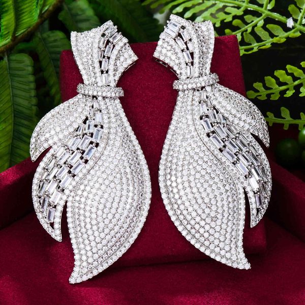 jimbora brand gorgeous dubai gold drop earrings for women girl summer beach party jewelry luxury eye-catching 2021 new, Bronze;silver
jimbora brand gorgeous dubai gold drop earrings for women girl summer beach party jewelry luxury eye-catching 2021 new, Bronze;silver