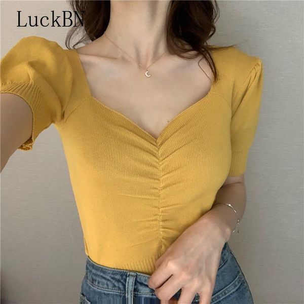 women's t-shirt summer t-shirts korean v-neck puff sleeve female fashion solid pleated sweet women clothing knitted 2021, White
women's t-shirt summer t-shirts korean v-neck puff sleeve female fashion solid pleated sweet women clothing knitted 2021, White