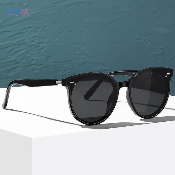 sunglasses lionlk fashion round polarized ladies retro designer frame women cat eye sun glasses black gray yellow, White;black
sunglasses lionlk fashion round polarized ladies retro designer frame women cat eye sun glasses black gray yellow, White;black