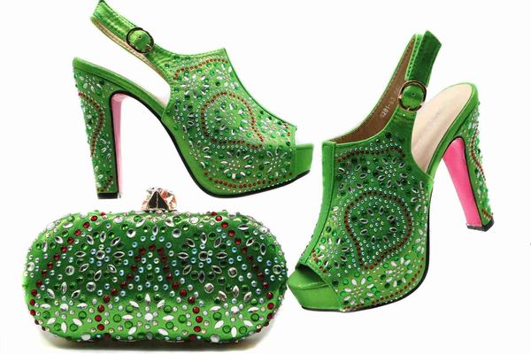 2021 imitation leather shoes bag set rhinestone with pointed fish mouth high heels thick heels sandals hand, Black
2021 imitation leather shoes bag set rhinestone with pointed fish mouth high heels thick heels sandals hand, Black