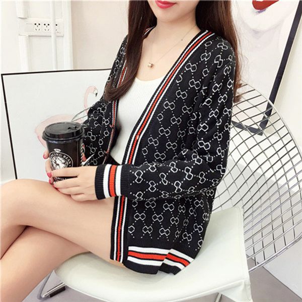 autumn and winter womens sweater cardigan v-neck thickening knitwear coat loose all-matching womens wear, White;black
autumn and winter womens sweater cardigan v-neck thickening knitwear coat loose all-matching womens wear, White;black