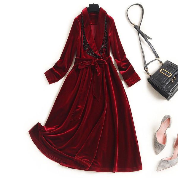elegant women autumn winter beading velvet dress long sleeve clothes designers vintage celebrity party robe femme midi vestidos casual dress, Black;gray
elegant women autumn winter beading velvet dress long sleeve clothes designers vintage celebrity party robe femme midi vestidos casual dress, Black;gray