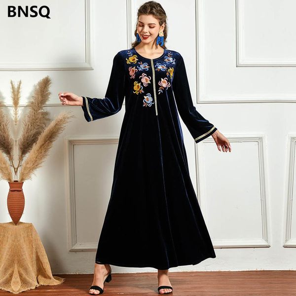 vintage ethnic velvet woman dress embroidery maxi dress for women winter 2021 plus size long sleeve muslim turkey clothing robe, Red
vintage ethnic velvet woman dress embroidery maxi dress for women winter 2021 plus size long sleeve muslim turkey clothing robe, Red