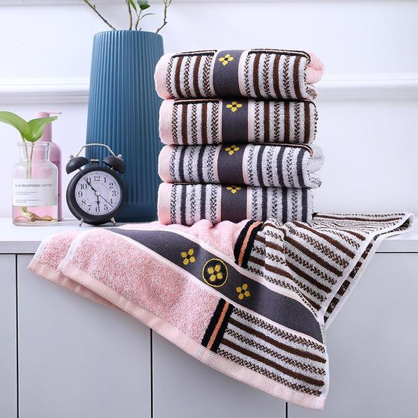 towel crystallove pure cotton contrast stitching striped flower bath 34*74cm thick and absorbent soft outdoor beach
towel crystallove pure cotton contrast stitching striped flower bath 34*74cm thick and absorbent soft outdoor beach