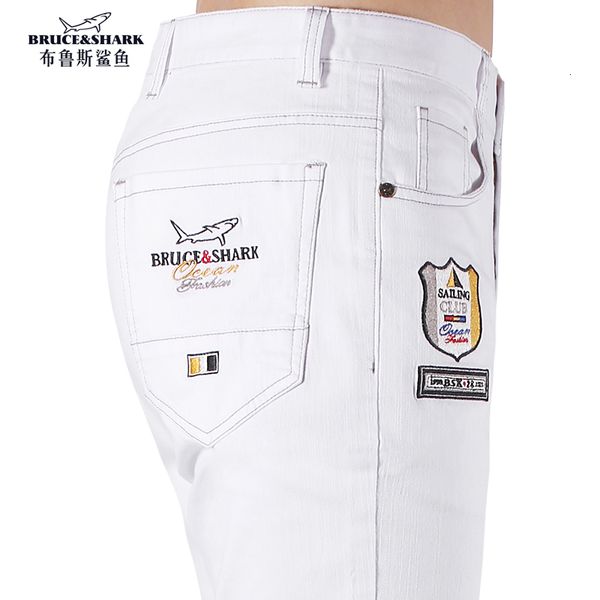 fashion jeans winter men bruce& shark straight leg casual youth trend stretch cotton soften thicken, Blue
fashion jeans winter men bruce& shark straight leg casual youth trend stretch cotton soften thicken, Blue