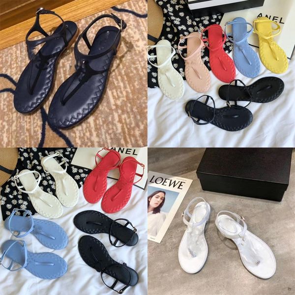 2021 modern beach slipper casual sandals low cutter shoes fashionable slides elegance smooth shoe with good quality 35-40 1453 t2, Black
2021 modern beach slipper casual sandals low cutter shoes fashionable slides elegance smooth shoe with good quality 35-40 1453 t2, Black
