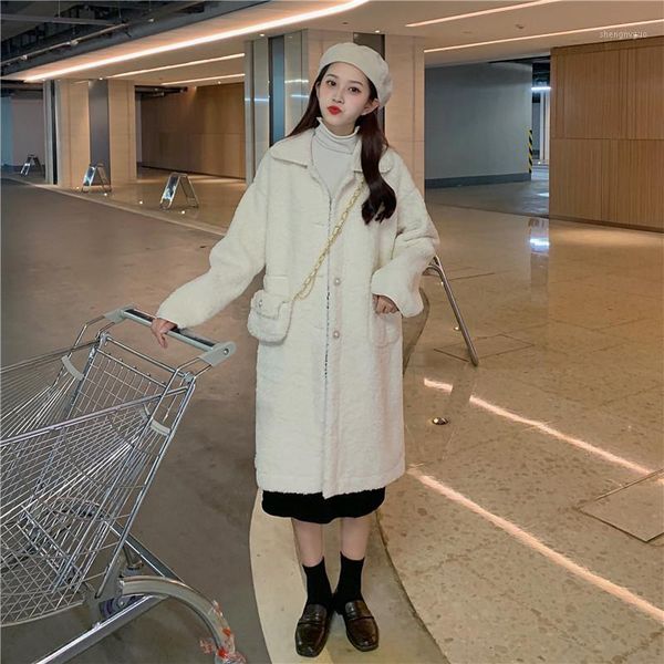 autumn hepburn style lamb wool warm jacket 2021 loose royal sister fashion solid color white coat women's & blends, Black
autumn hepburn style lamb wool warm jacket 2021 loose royal sister fashion solid color white coat women's & blends, Black