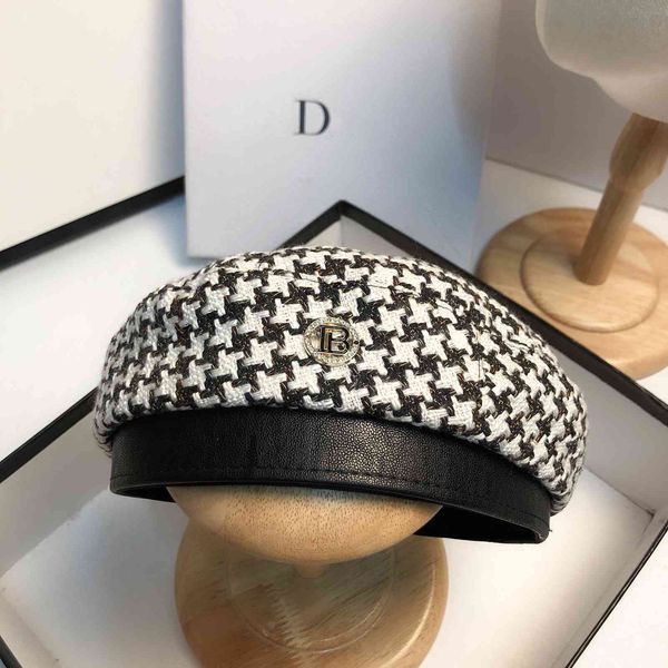 red hat children's new autumn and winter thousand bird lattice beret fashion designer street p versatile artist hat octagonal hat, Black;white
red hat children's new autumn and winter thousand bird lattice beret fashion designer street p versatile artist hat octagonal hat, Black;white