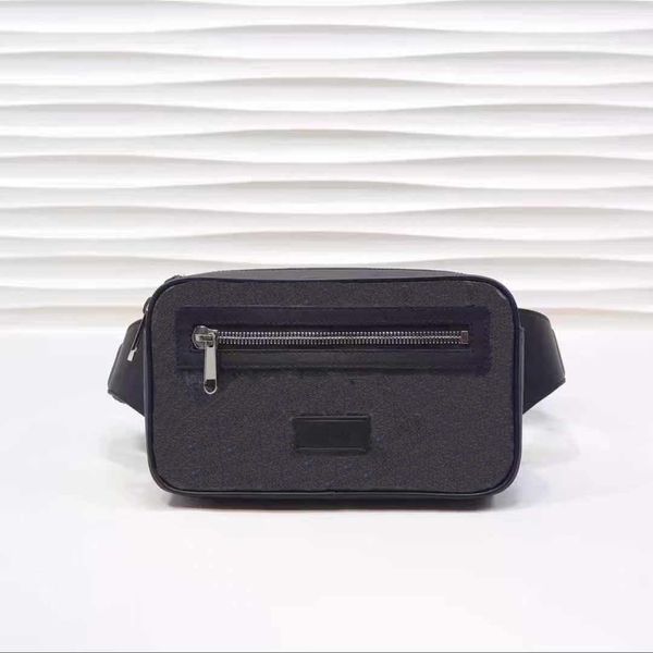 men's waist bag chest bag leather soft perfect craftsmanship a variety of styles to choose from
men's waist bag chest bag leather soft perfect craftsmanship a variety of styles to choose from