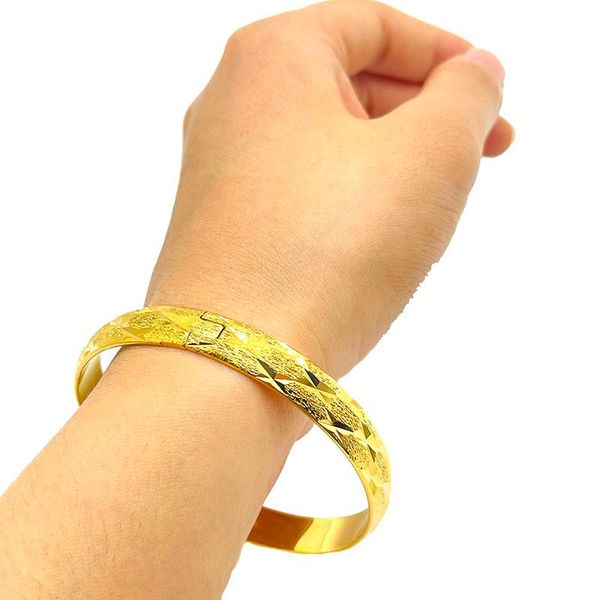 bangle 1pcs african dubai gold color for women's ethiopian wedding bracelets arab jewelry trendy gifts, Black
bangle 1pcs african dubai gold color for women's ethiopian wedding bracelets arab jewelry trendy gifts, Black