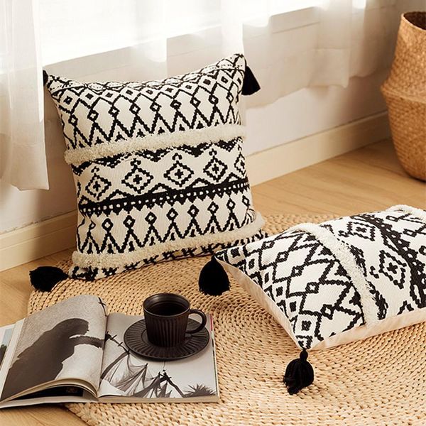 black geometric home decor handmade embroidery pillow cover beige cushion with tassels case sham 30x50cm cushion/decorative
black geometric home decor handmade embroidery pillow cover beige cushion with tassels case sham 30x50cm cushion/decorative
