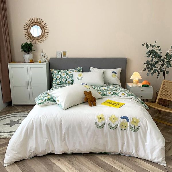 bedding sets luxury white washed cotton princess girl set floral embroidery duvet cover flat/fitted sheet pillowcases home textiles
bedding sets luxury white washed cotton princess girl set floral embroidery duvet cover flat/fitted sheet pillowcases home textiles