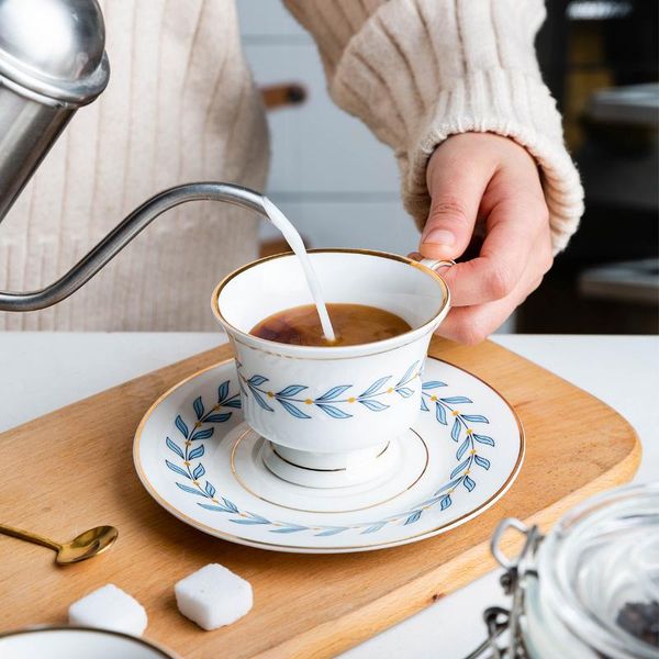 mugs european willow leaf gold edge coffee mug set ceramic handgrip with tray breakfast milk tea cups kitchen plate drinkware
mugs european willow leaf gold edge coffee mug set ceramic handgrip with tray breakfast milk tea cups kitchen plate drinkware