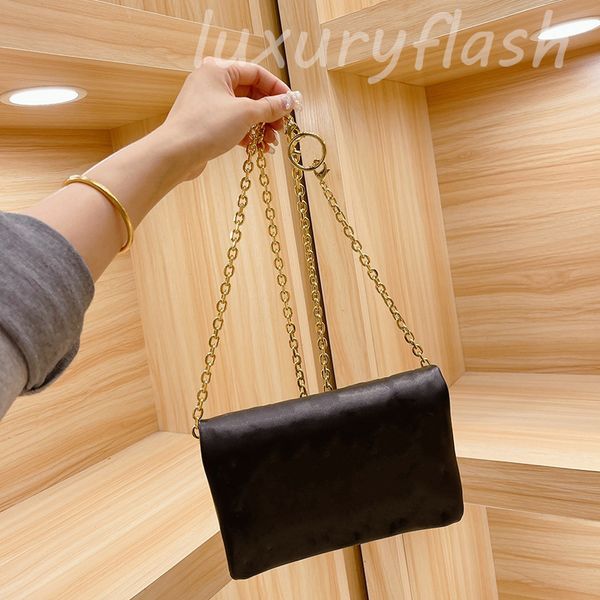 designers women crossbody bags coussin woc newtest arrival chain square waist purse luxurys embossing handbags shoulder purses
designers women crossbody bags coussin woc newtest arrival chain square waist purse luxurys embossing handbags shoulder purses