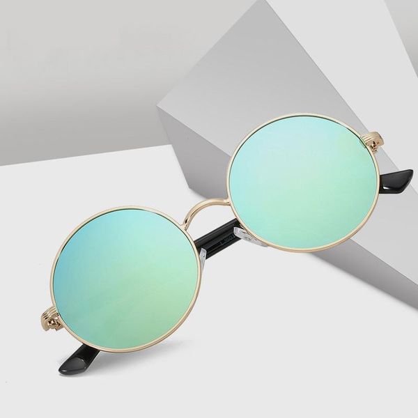 classic vintage round reflective sunglasses for women driving travel circle plastic uv400 sun glasses female shades de sol 2021, White;black
classic vintage round reflective sunglasses for women driving travel circle plastic uv400 sun glasses female shades de sol 2021, White;black