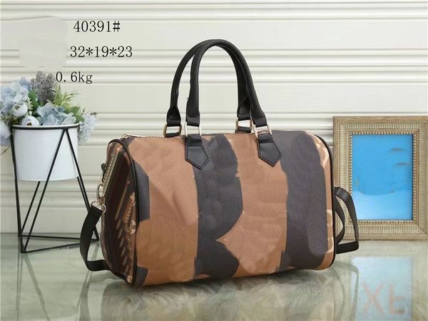 men luggage travelling bag high women large capacity baggage waterproof handbag casual backpacks travel bags girls boys wallets
men luggage travelling bag high women large capacity baggage waterproof handbag casual backpacks travel bags girls boys wallets