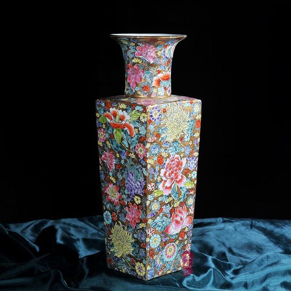 vases antique ceramics craft ornaments factory old porcelain flower square map famille rose vase living room decoration
vases antique ceramics craft ornaments factory old porcelain flower square map famille rose vase living room decoration