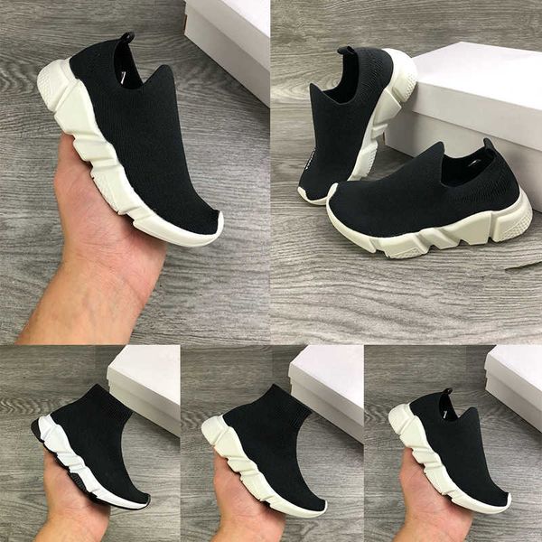 2020 kids new infant knit speed sock runner knitted low high running shoes black trainers kiw cut sneakers children girls boys fashion shoes
2020 kids new infant knit speed sock runner knitted low high running shoes black trainers kiw cut sneakers children girls boys fashion shoes