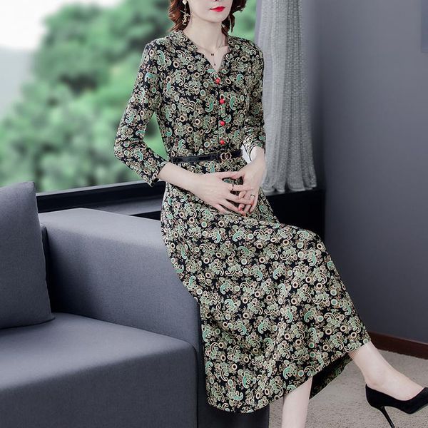 autumn women vintage floral knitting maxi dress winter casual print 3xl plus size midi elegant bodycon party vestidos dresses, Black;gray
autumn women vintage floral knitting maxi dress winter casual print 3xl plus size midi elegant bodycon party vestidos dresses, Black;gray