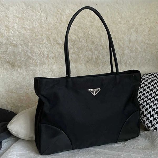 hanghhangbag women s mini luxurys designers bags 2021 designer womens handbags purses crossbody bag wallet handbag louisbags_18 armpit middl
hanghhangbag women s mini luxurys designers bags 2021 designer womens handbags purses crossbody bag wallet handbag louisbags_18 armpit middl