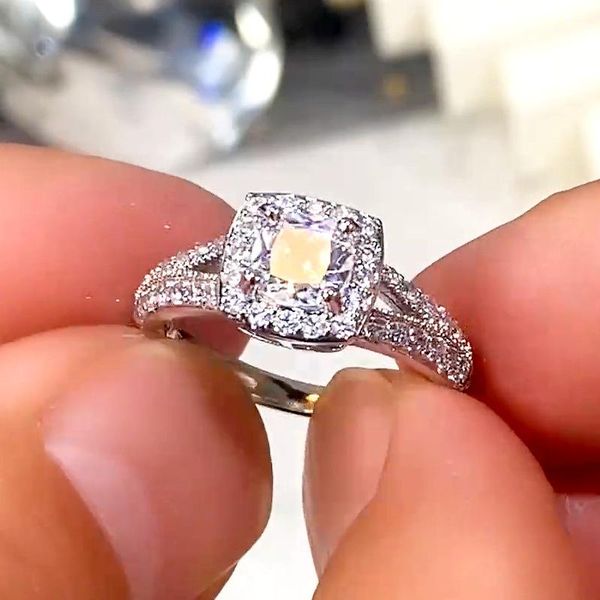 wedding rings trendy female crystal square big ring charm silver color engagement luxury white zircon stone for women, Slivery;golden
wedding rings trendy female crystal square big ring charm silver color engagement luxury white zircon stone for women, Slivery;golden