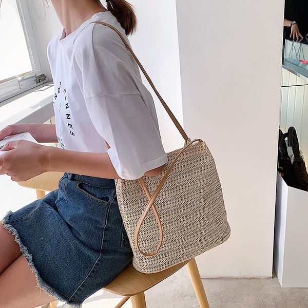 cosmetic bags & cases straw bag casual weaving ins style summer fashion bucket handbag women
cosmetic bags & cases straw bag casual weaving ins style summer fashion bucket handbag women