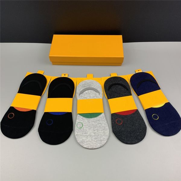 trendy women slipper socks breathable low boat sock with gift box embroidery letter home outdoor socks, Black;white
trendy women slipper socks breathable low boat sock with gift box embroidery letter home outdoor socks, Black;white