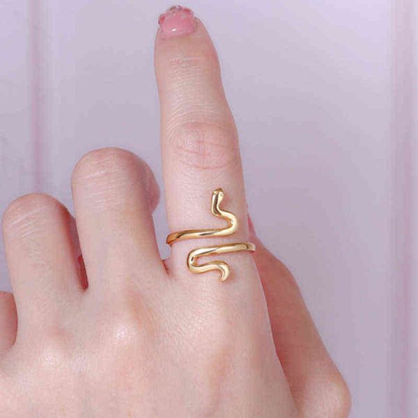 1pcs new ring for women girls snake fashion men jewelry vintage ancient silver color punk hip hop adjustable boho trendy rings g1125, Slivery;golden
1pcs new ring for women girls snake fashion men jewelry vintage ancient silver color punk hip hop adjustable boho trendy rings g1125, Slivery;golden