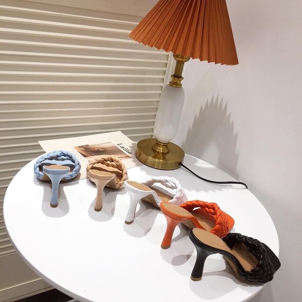 slippers 2021 soft leather weave bowknot women sandals fashion square toe high heels female mules slides casual summer shoes z19t, Black
slippers 2021 soft leather weave bowknot women sandals fashion square toe high heels female mules slides casual summer shoes z19t, Black