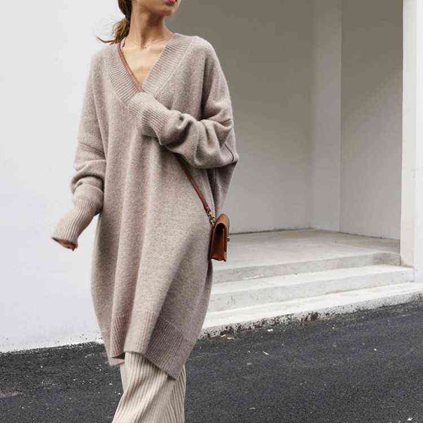 luxury dress v-neck medium length knitted pullover thickened lazy loose oversized sweater, Black;gray
luxury dress v-neck medium length knitted pullover thickened lazy loose oversized sweater, Black;gray