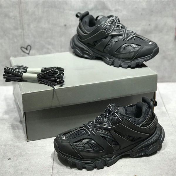 designer 3 triple s casual shoes b mens women increase vintage dad shoe thick bottom sneakers black white grey reflective outdoor flat train
designer 3 triple s casual shoes b mens women increase vintage dad shoe thick bottom sneakers black white grey reflective outdoor flat train