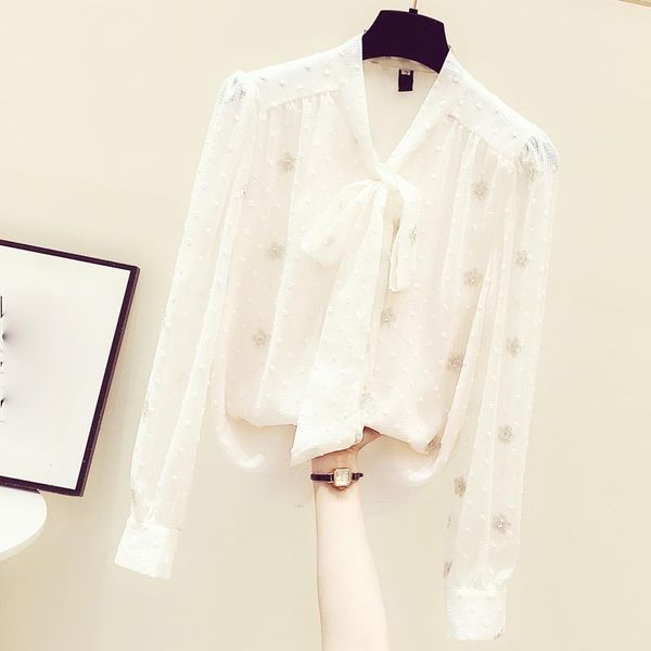 women's blouses & shirts bow neck chiffon women white summer design 2021 flower embroidery office lady outwear
women's blouses & shirts bow neck chiffon women white summer design 2021 flower embroidery office lady outwear