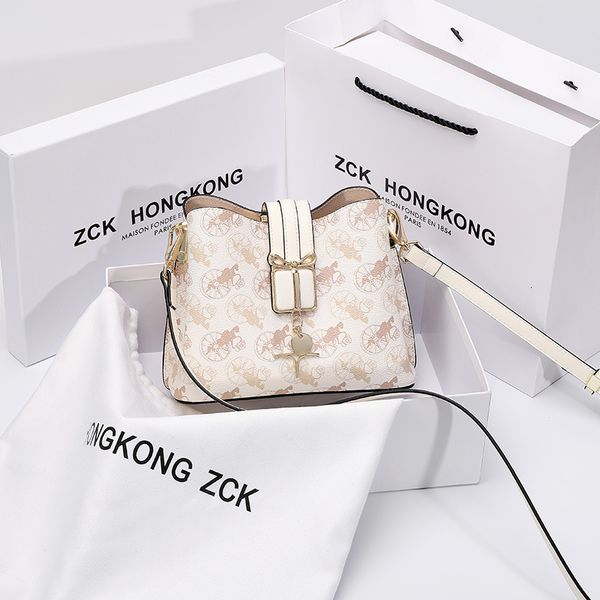bag leather bags handbags bucket crossbody full women's messenger 2021 fashion summer printed light luxury and large capacity
bag leather bags handbags bucket crossbody full women's messenger 2021 fashion summer printed light luxury and large capacity