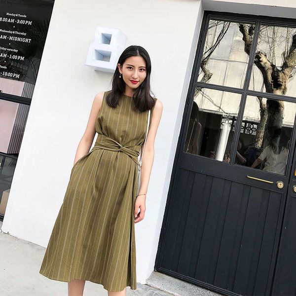 women elegant korean office lady dresses sleeveless with belt fashion stripe vestido casual slim basic work ladies dresses 210608, Black;gray
women elegant korean office lady dresses sleeveless with belt fashion stripe vestido casual slim basic work ladies dresses 210608, Black;gray