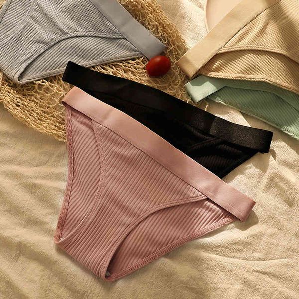 fashion cotton briefs panties for women seamless panty bikini thongs female lingerie low-rise ladies underwear solid, Black;pink
fashion cotton briefs panties for women seamless panty bikini thongs female lingerie low-rise ladies underwear solid, Black;pink